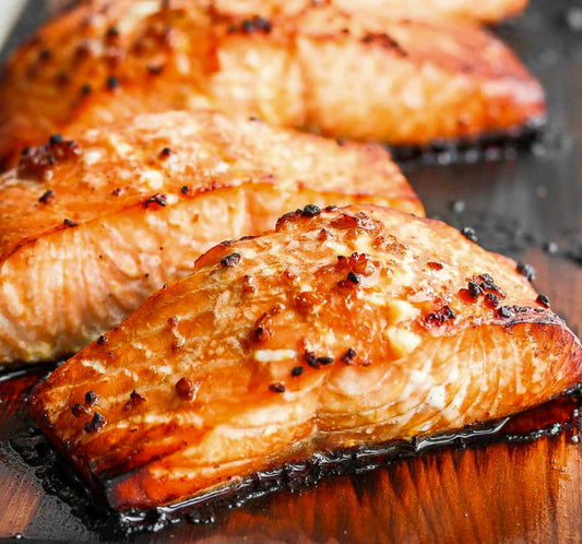 Black pepper and maple glazed salmon per 1lb (serving 2+)